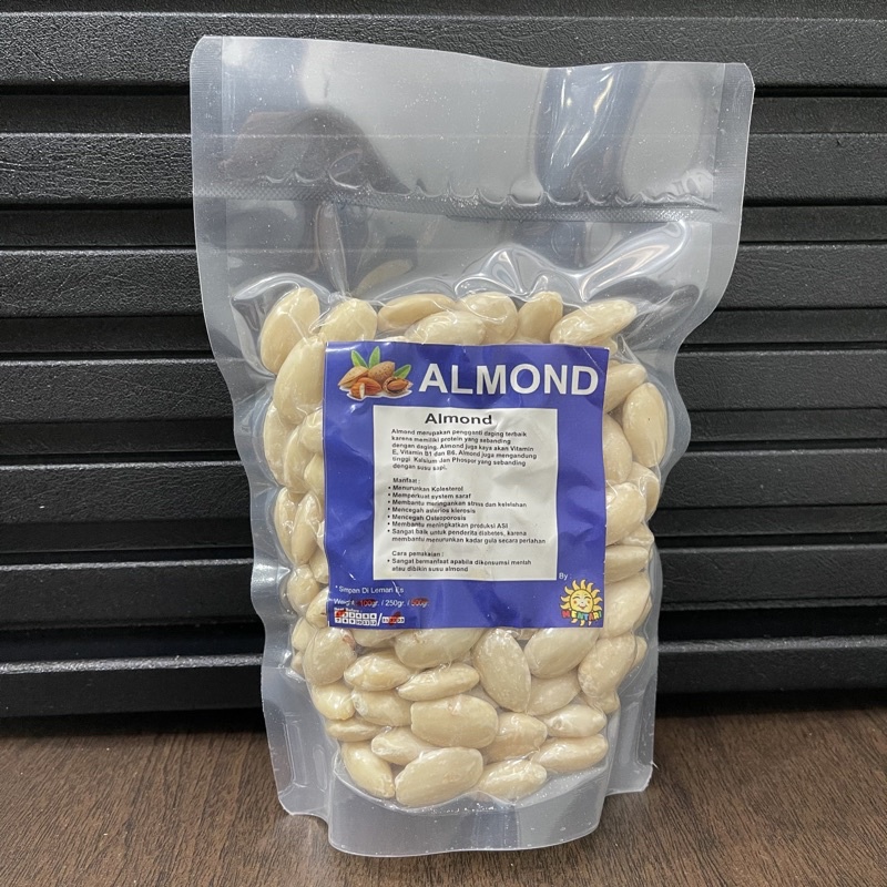 

Almond Skinless Raw 250gr ( Almond Mentah Tanpa Kulit Ari ) 250gram