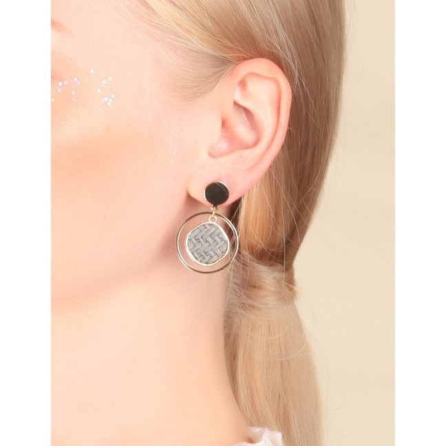 LRC Anting Tusuk Fashion Cane Grass Geometric Circle Earrings D09031