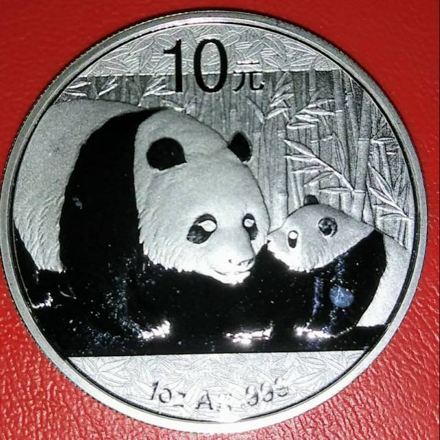 Koin Proof perak Panda 1 oz tahun 2011