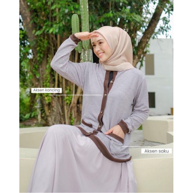 Aira-CARDY-byBBCollections