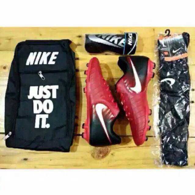 Paket komplit sepatu bola nikke tempo mercurial x termurah sepatu sepakbola hypervenom,promo1212-3