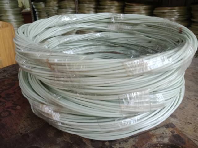 Jeruji fiber putih susu semi rol ( panjang 3 s/d 5mtr dalam bentuk rol)