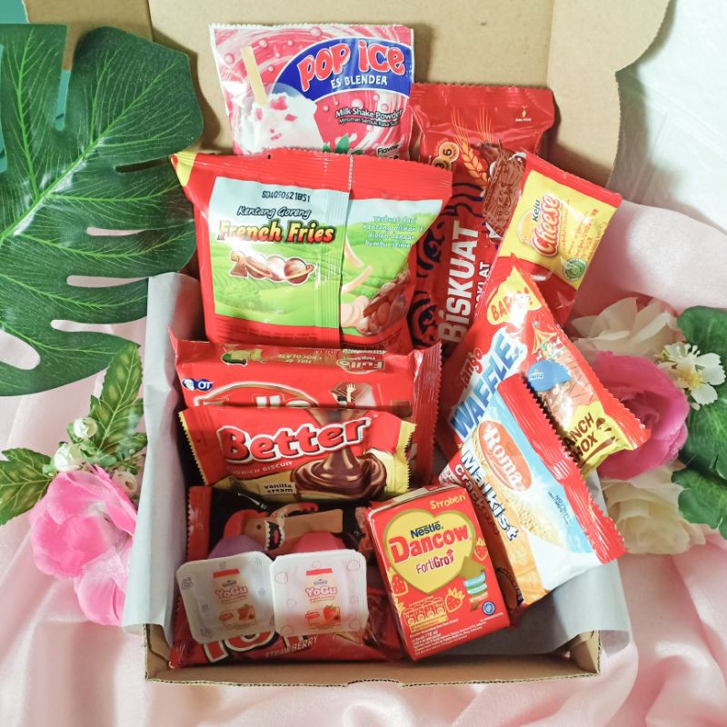 

SNACK BOX Hampers, Kado, Hadiah Ulang Tahun/Wisuda/Souvenir