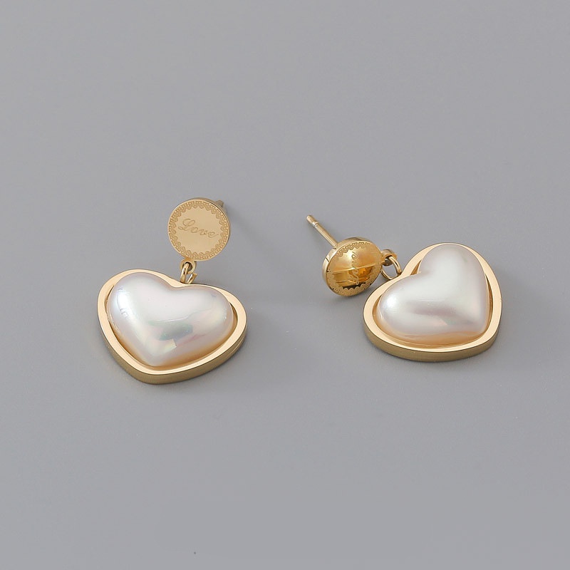 Anting stud love putih mutiara titanium korea style anti karat - ercassia