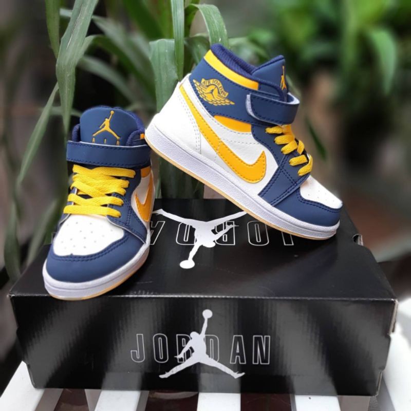 Sepatu Nike Air Jordan Anak Laki Laki Perempuan Grade Original Premium Quality Umur 1 2 3 4 5 6 7 8 9 10 Tahun Sepatu Sneakers Anak Laki Laki Perempuan Sepatu Jordan Anak Original 100% Dan Sepatu Jordan Bayi