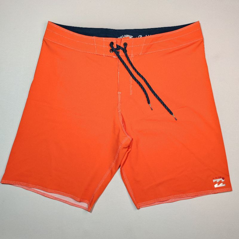 celana pendek cowok big size original billabong