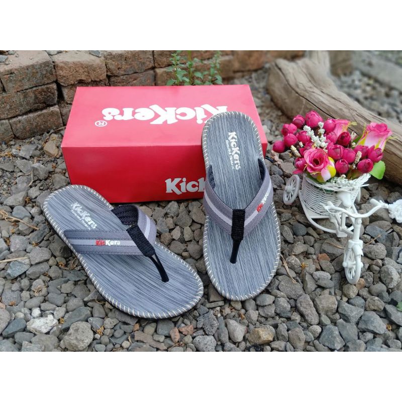 sandal pria japit kickres/sandal pria termurah/sandal pantai