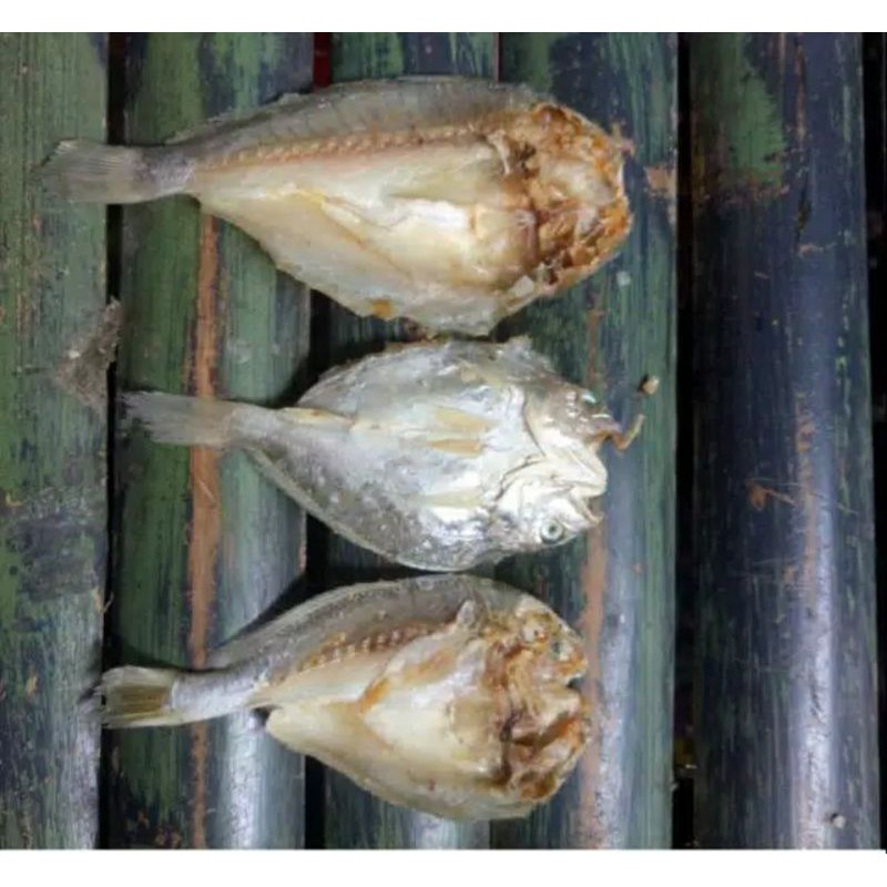 

iIKAN ASIN 3 WAJAH 250gram