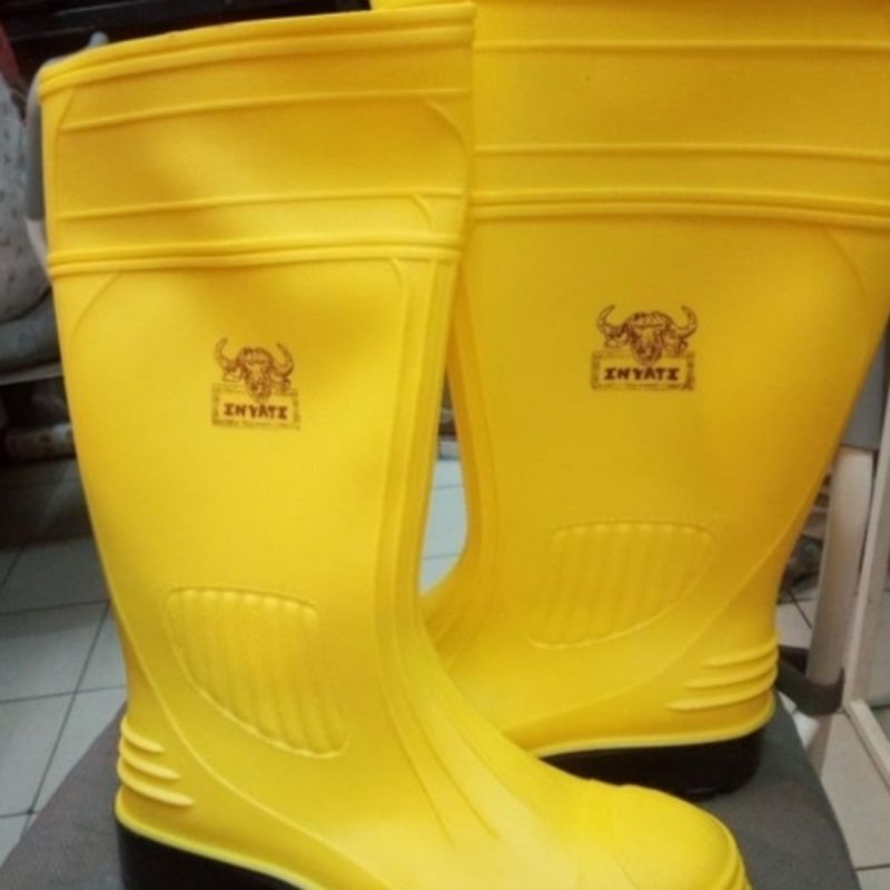 Sepatu Safety Boots Inyati Wayna / Sepatu Safety Boots Karet  Besi