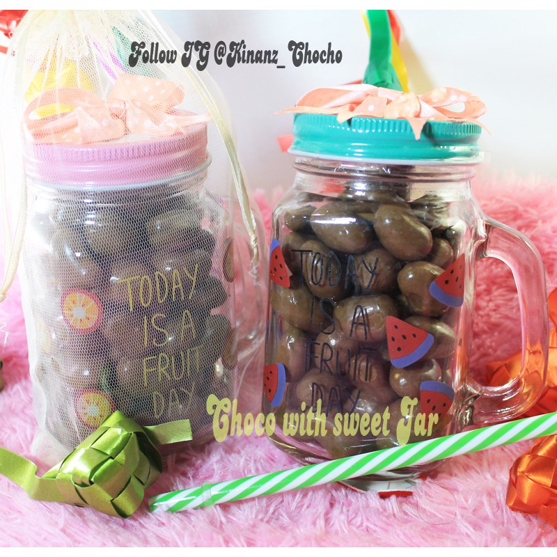 

Coklat in sweet jar