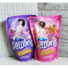 So Klin Pewangi Violet/Pink Pouch 450ml