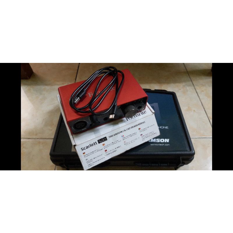 Focusrite Solo 3rd + Samson C1 (Bekas)