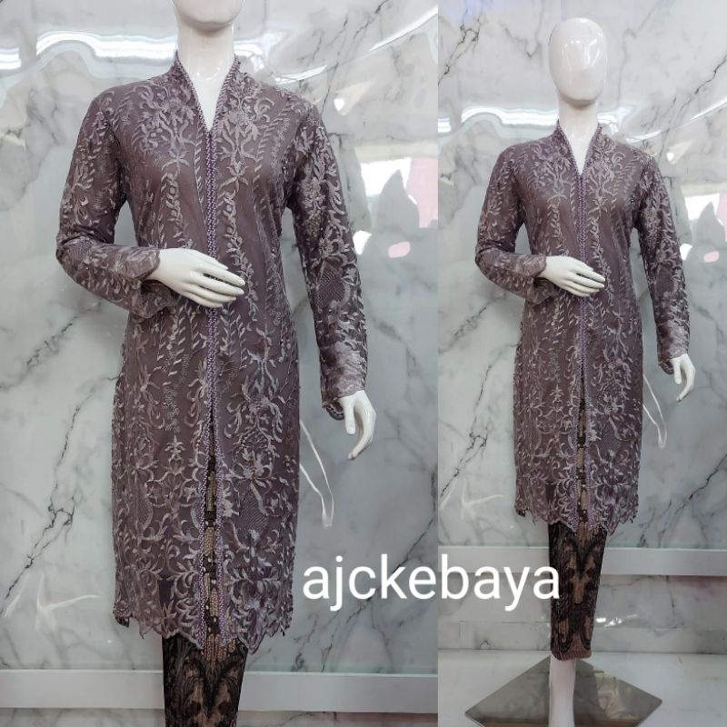 KEBAYA/KEBAYA TUNIK/SET KEBAYA TULLE/KEBAYA MODERN/KEBAYA TERBARU/KEBAYA PREMIUM/KEBAYA TERLARIS