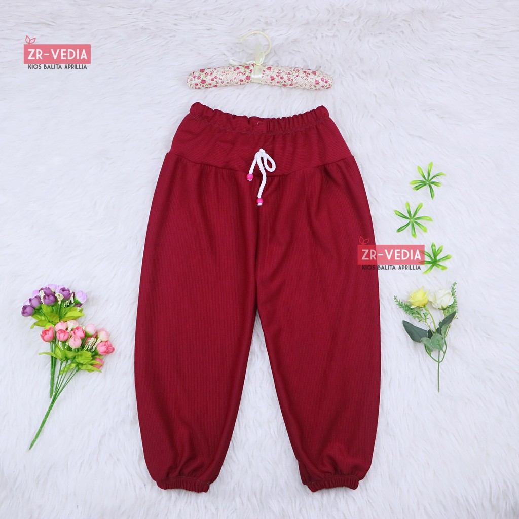 Jogger Molly Uk 6-7 Tahun / Pants Celana Panjang Anak Perempuan Joger Import Cewek Grosir MurahPolos