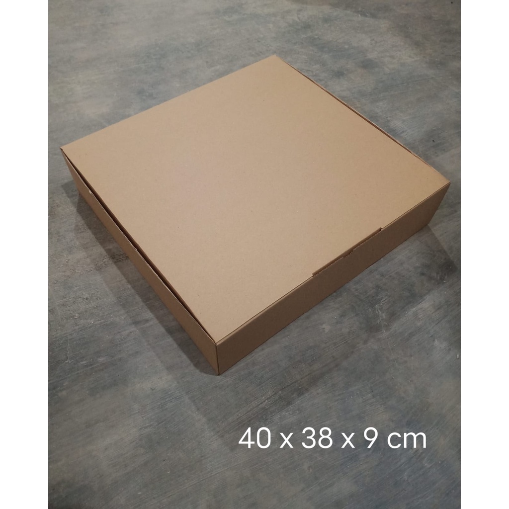 

Kardus 40 x 38 x 9 cm --Die Cut dan easy usage--