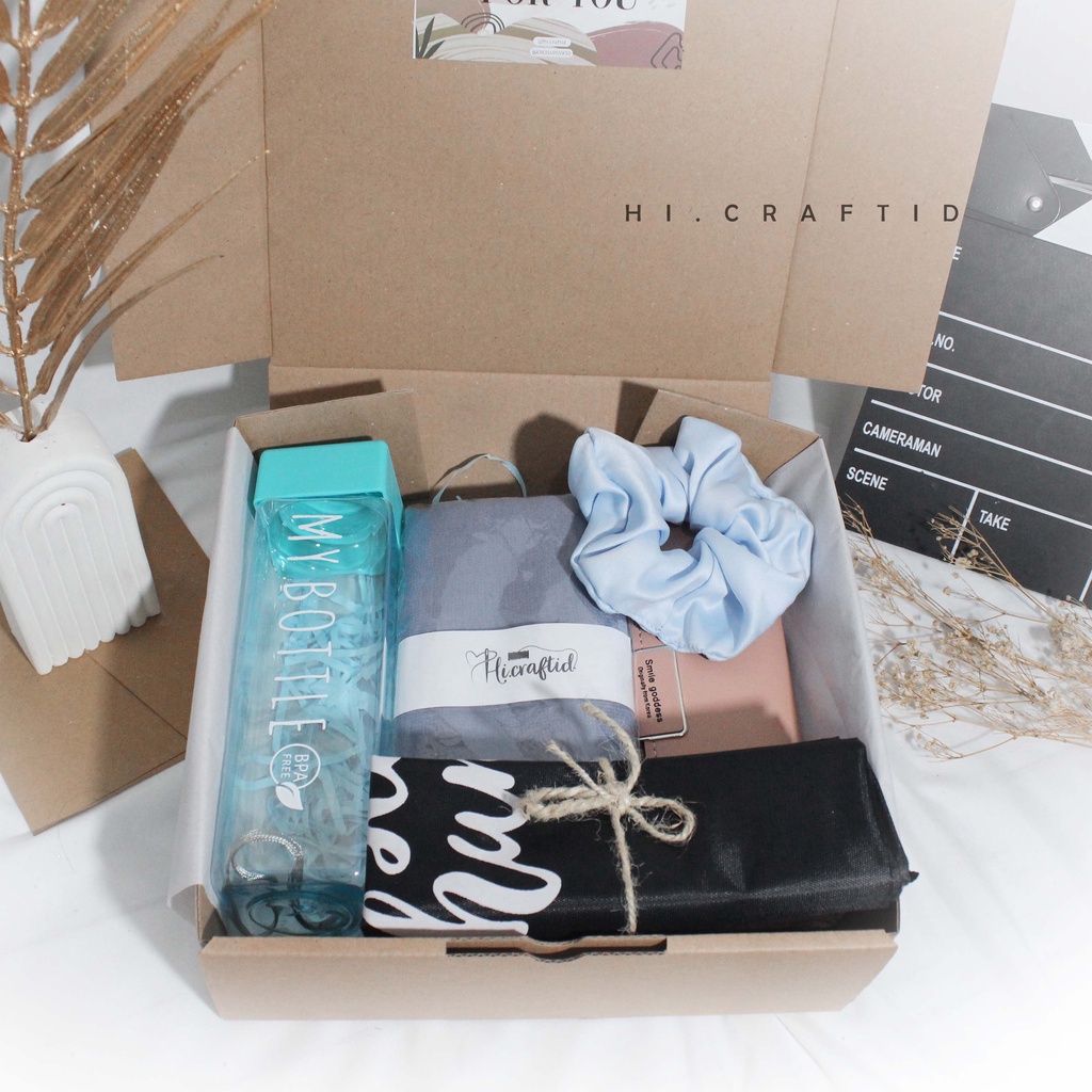 

READY - Hampers Botol My bottle | Souvenir | hampers tumbler Kado Ultah | Kado cewe cowo | hampers new norma | Hampers Tumblr | Kado wisuda | Kado Ultah | Kado cewe cowo |KADO HAMPERS GIFT BOX COwo HADIAH DOMPET BUKET BUNGA TUMBLER BOTOL ULANG TAHUN CEWEK