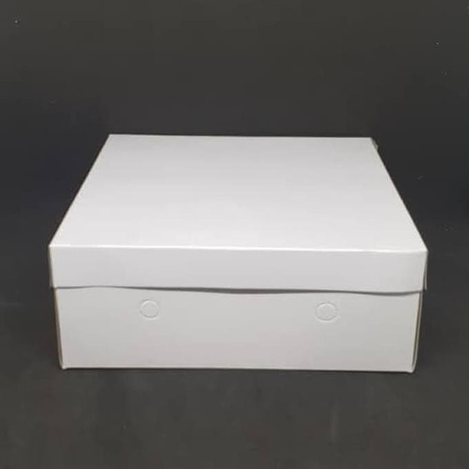 

READY COD @50pcs DUS KUE PUTIH UKURAN 22 X 22 BOX POLOS TEBEL BOOM SALE