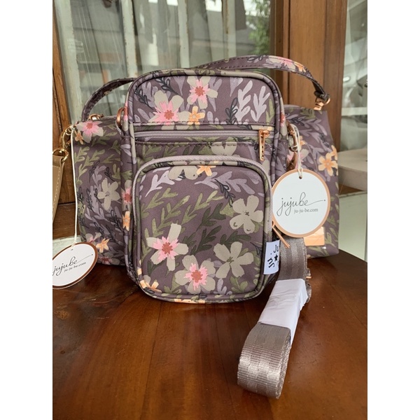 jujube mini helix Preloved like new