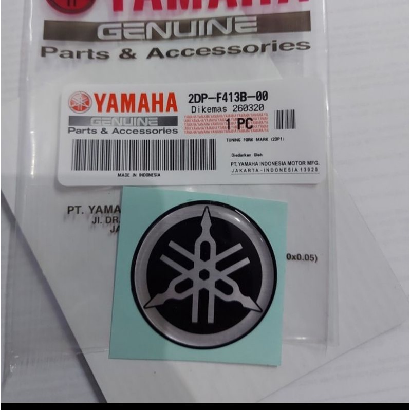 LOGO EMBLEM BODY COWLING SAYAP KIRI AEROX 155 ASLI ORI YAMAHA 2DP F413B 00