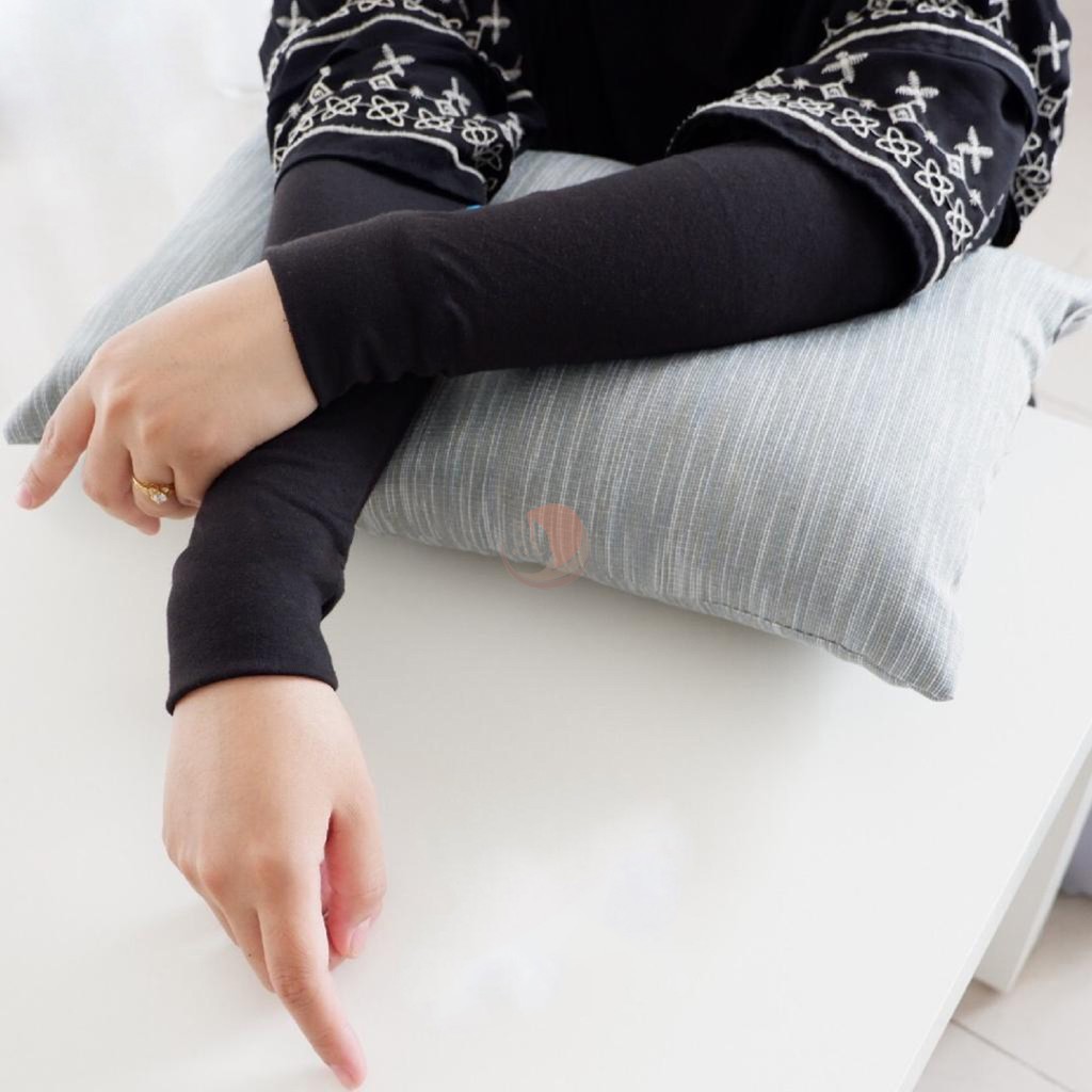 Handsock Manset Tangan Rayon Super Premium Stretch Adem Anti Gerah-Black