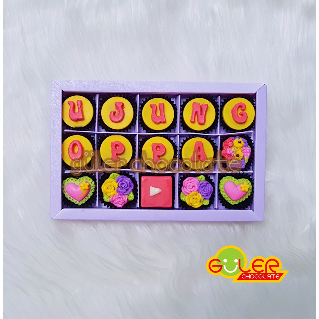 

Guler Chocolate custom sekat 15 cokelat ucapan atau hadiah