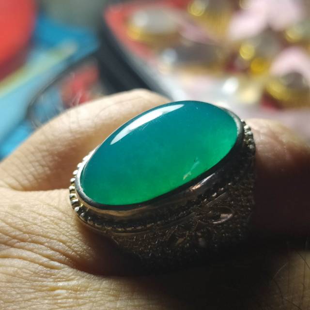 Bacan Doko palamea relaxa kristal Uda giwang