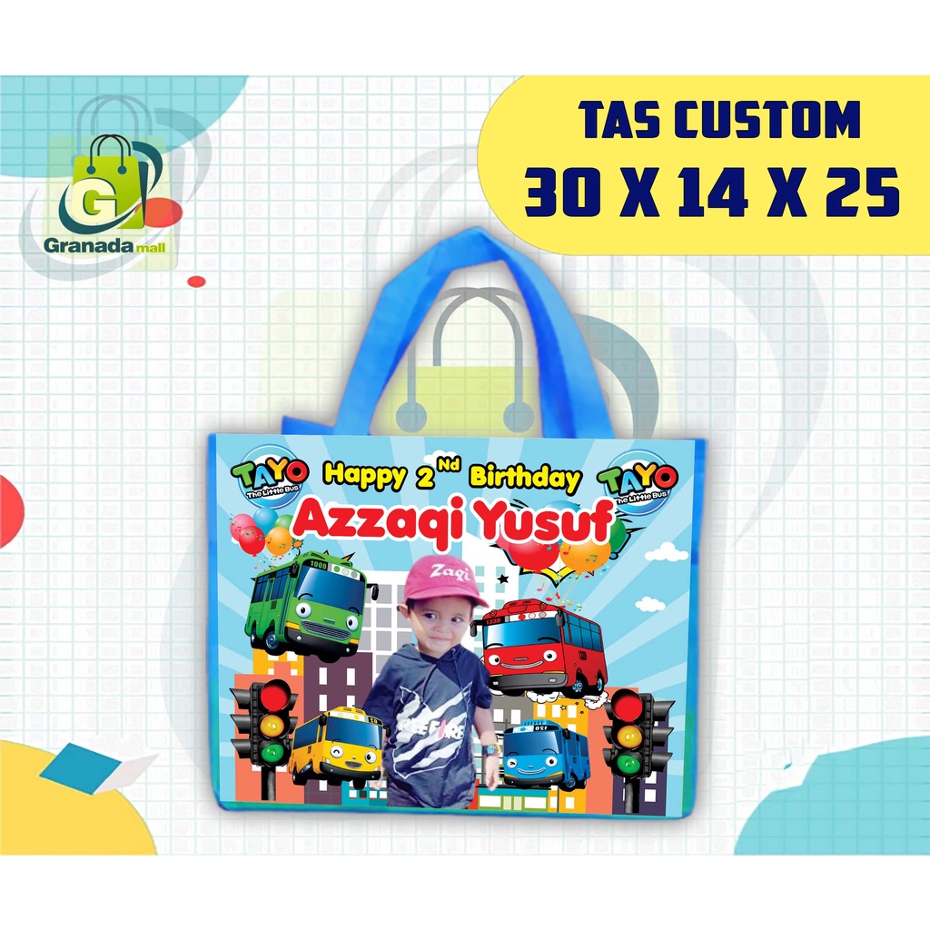 

GOODIE BAG MURAH Ultah Custom 30 x 14 x 25 (PxLxT)-TEBAL 75GSM,