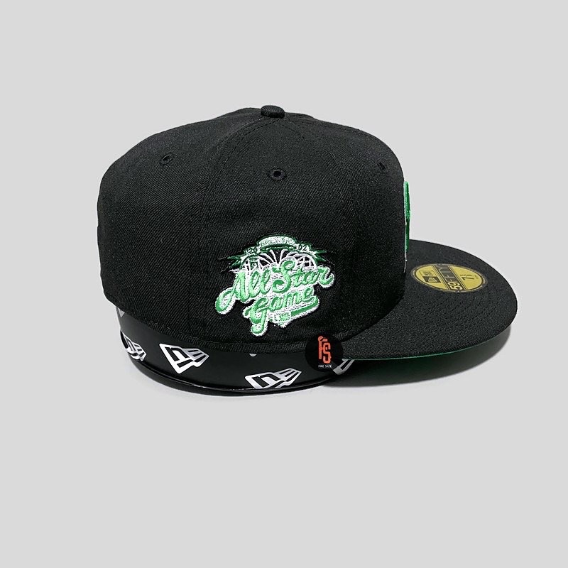 TOPI NEW ERA ORIGINAL 5950 ASG 2002 MILWAUKEE BREWERS BLACK UV GREEN