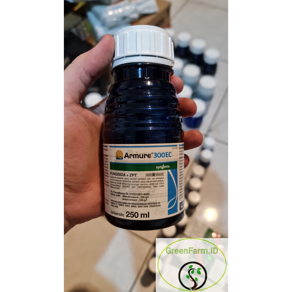 Fungisida + ZPT ARMURE 300EC 250ML