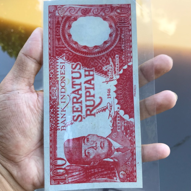 Uang Kuno 100 Rupiah Soekarno Tahun 46