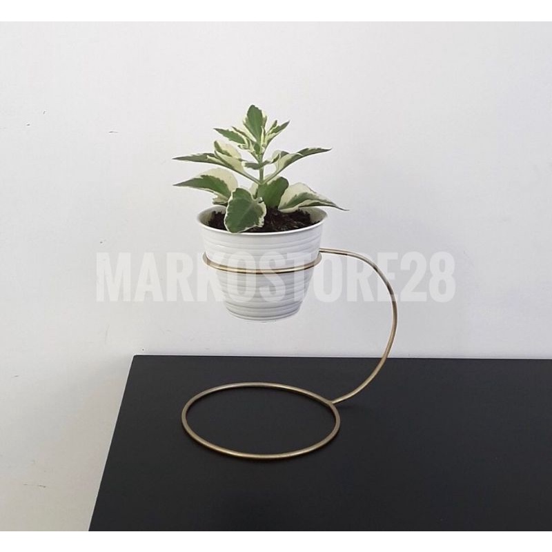 Standing Pot Bunga / Rak Bunga besi Minimalis / Rak bunga Hias Murah