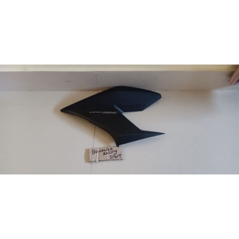 Shroud kuping sayap tangki honda cb 150 r led original