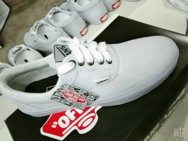 Vans model pendek tali