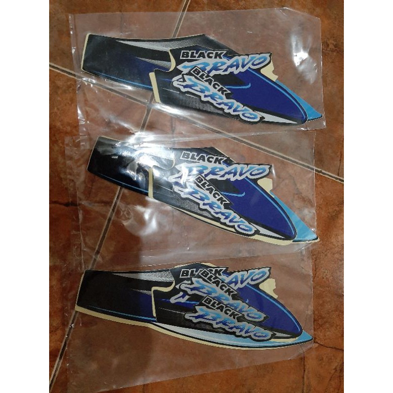 Striping Suzuki RC 100 Bravo
