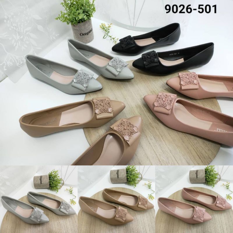 Sepatu flat kerja import wanita/ sepatu lepes kerja/ sepatu flat kuliah/ sepatu kantor/ sepatu flat 