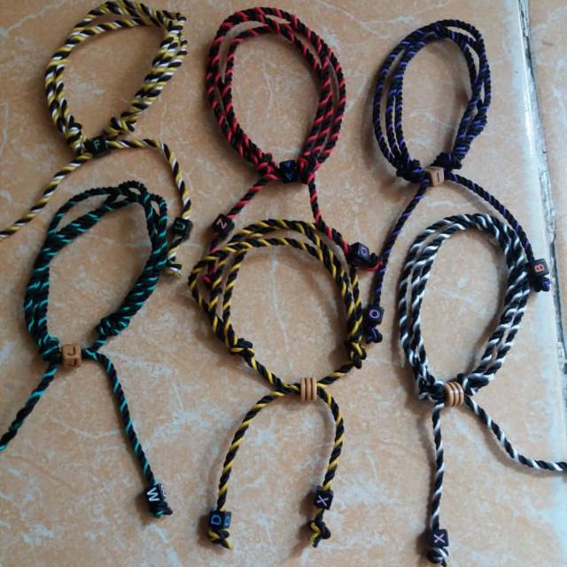 gelang tali jalur tiga warna/gelang anak muda