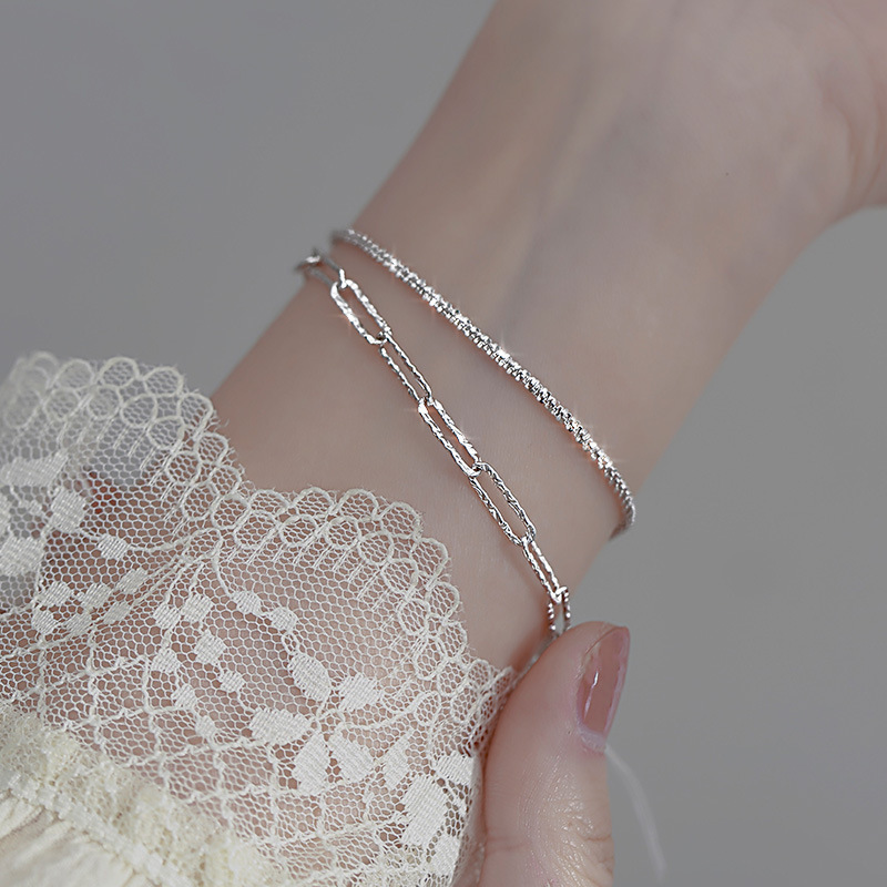 [Ready Stock]Fashion Plated 925 Sterling Silver Bracelet Light Luxury and Simplicity Bracelet