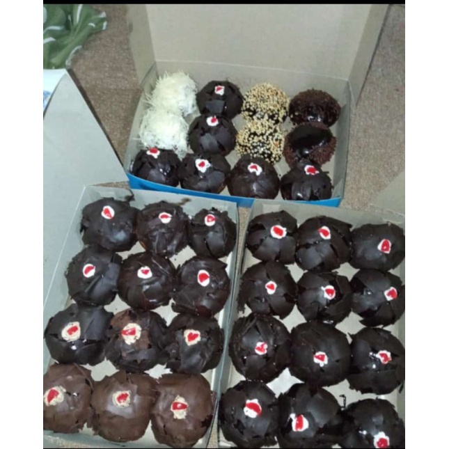 

Donut Black forest enak dan lembut