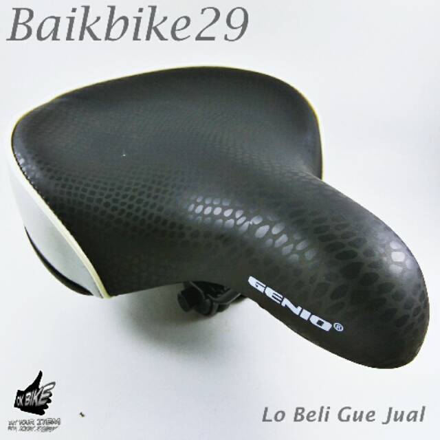 Sadel Genio Jok Sepeda Hitam Abu Good Motif Model Lebar