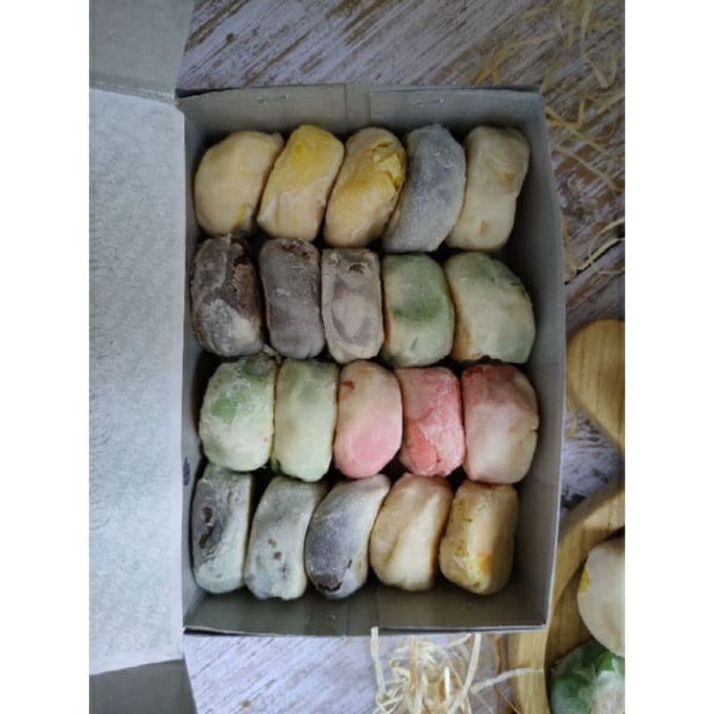 

bakpia pathok Nayla beli 2 lebih hemat