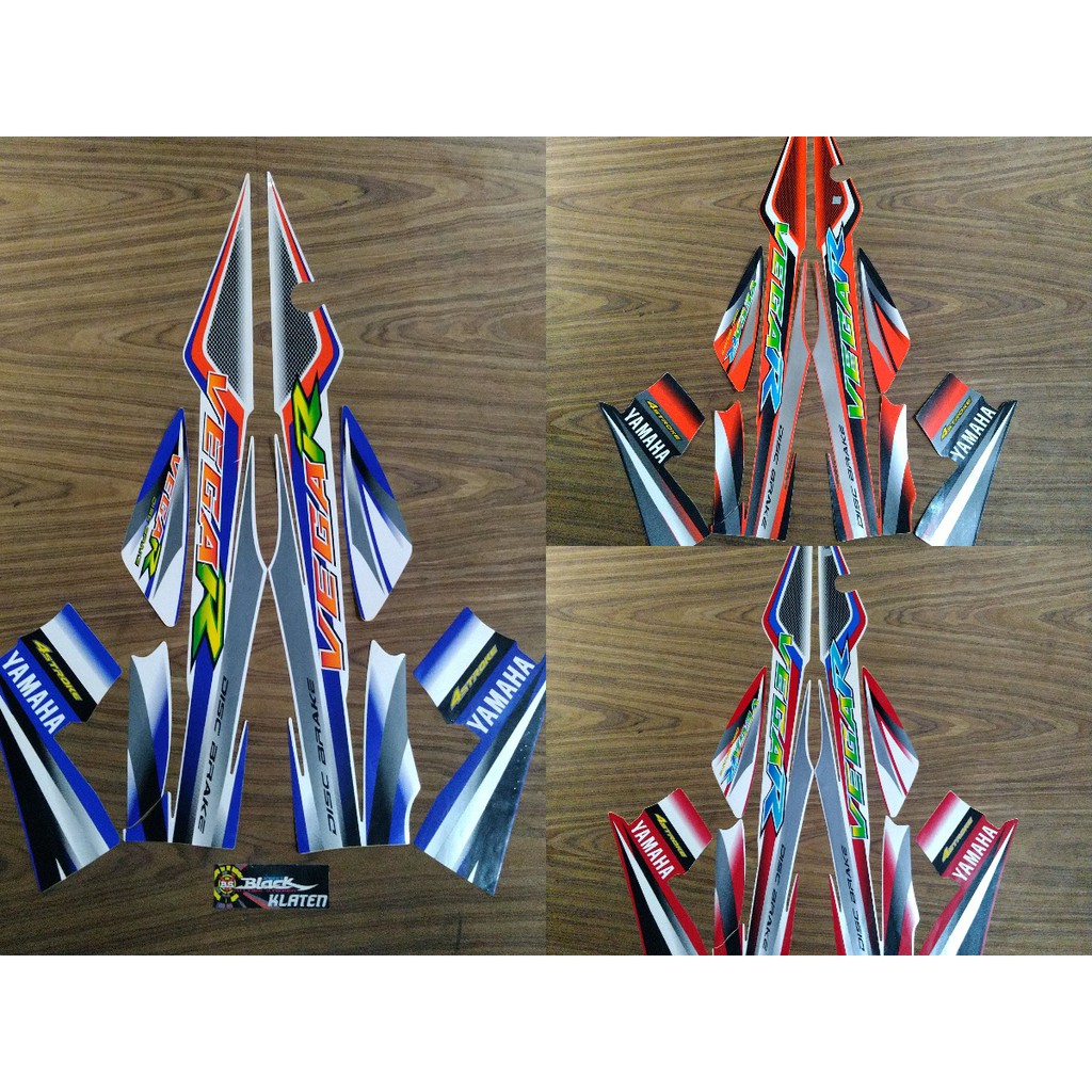 STRIPING VEGA R 2004