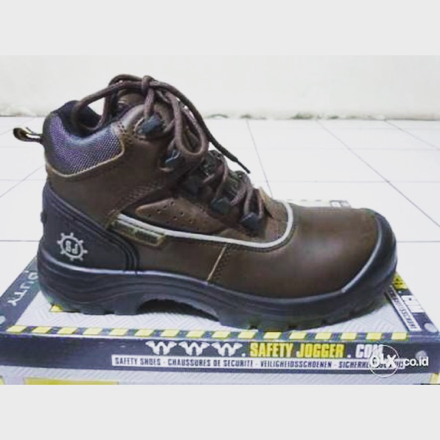 Sepatu Safety shoes jogger mars size 43