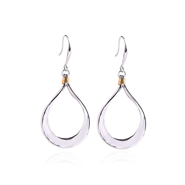 LRC Anting Gantung Fashion Silver Alloy Hand Wrapped Irregular Geometric Earrings D96501