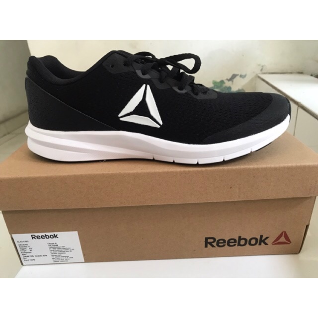 Reebok sneakers running runner lari 3.0 women original nomor 40 hitam sepatu lari santai