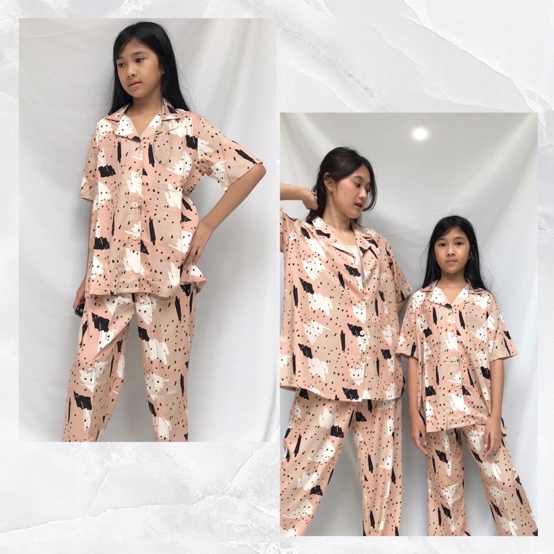 PIYAMA ANAK ONE SET PEACH KANNA - CASUAL LOUNGEWEAR - WEAR AYUDYA - KATUN RAYON - KIDS PAJAMAS