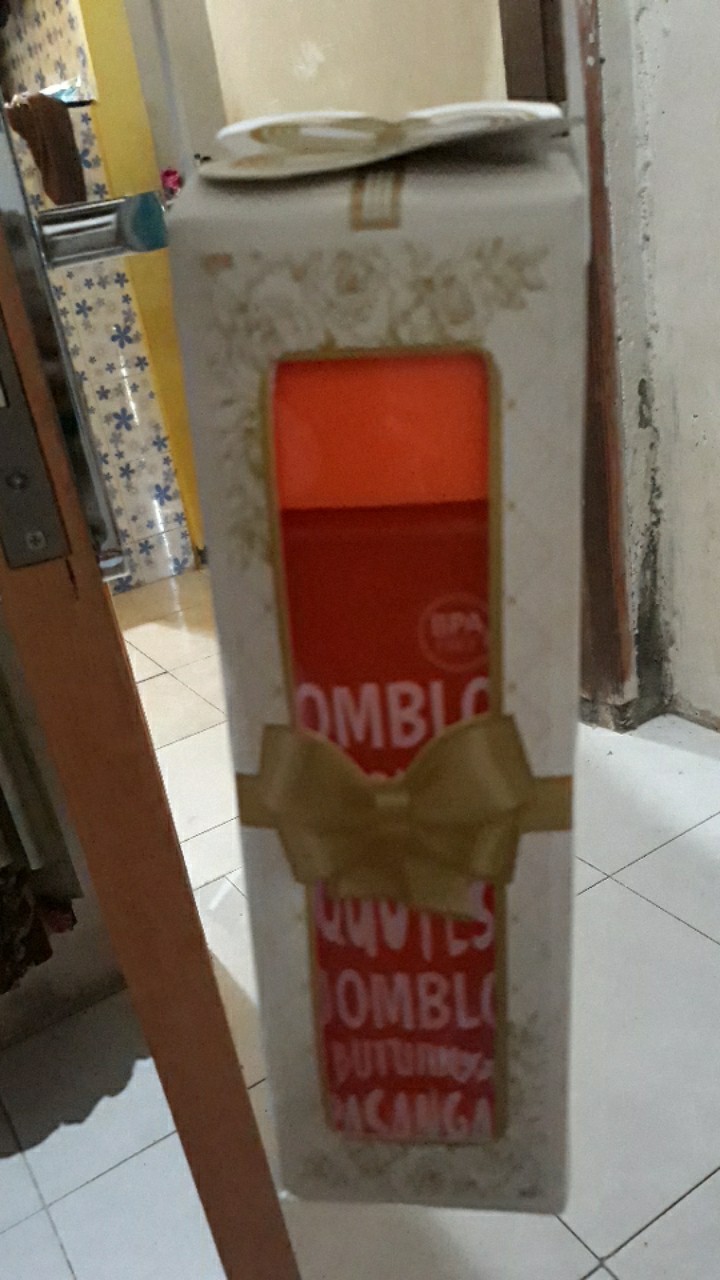 Box Botol Minum 420ml / Tumbler Uk.21 X 7 X 7 + Free Tali