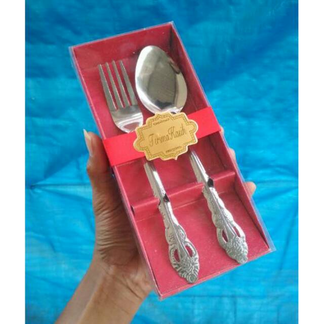 Souvenir bermanfaat sendok garpu box