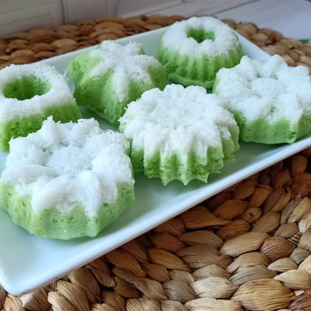 

Kue putu ayu