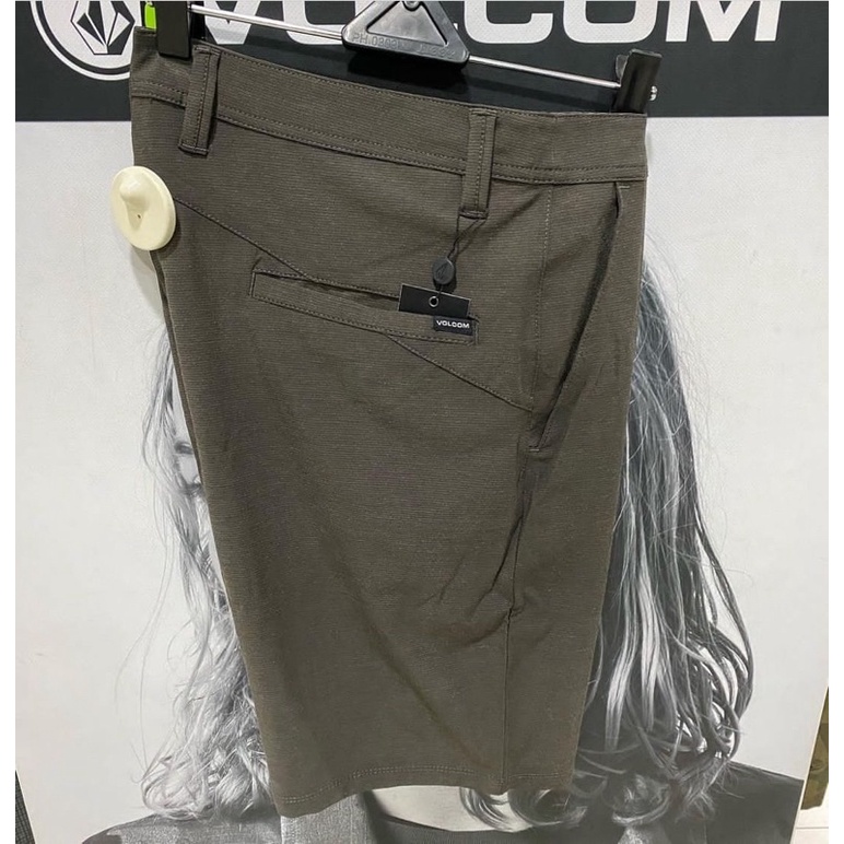 celana volcom original z378