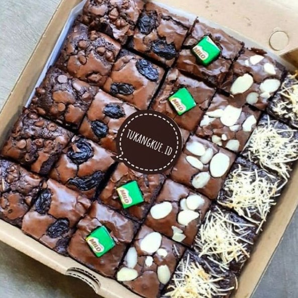 

Fudge Brownies / Kue Brownies TERMURAH / Brownies Jakarta/ Brownies Jakarta Timur/ Brownies Bogor